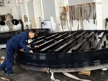 Bagian bawah filter dilapisi PFA untuk meningkatkan ketahanan korosi dan mengurangi adhesi material