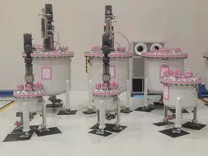 Pelapisan PFA kemurnian tinggi untuk reaktor kelas elektronik