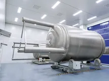 Tangki dengan lining N-PTFE untuk penyimpanan hidrogen peroksida tingkat elektronik
