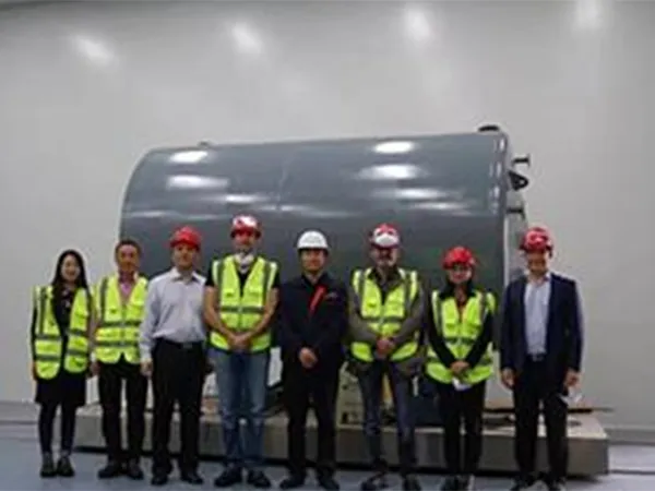 Klien dari Sinopec Eropa melakukan kunjungan dan pertemuan di fasilitas kami