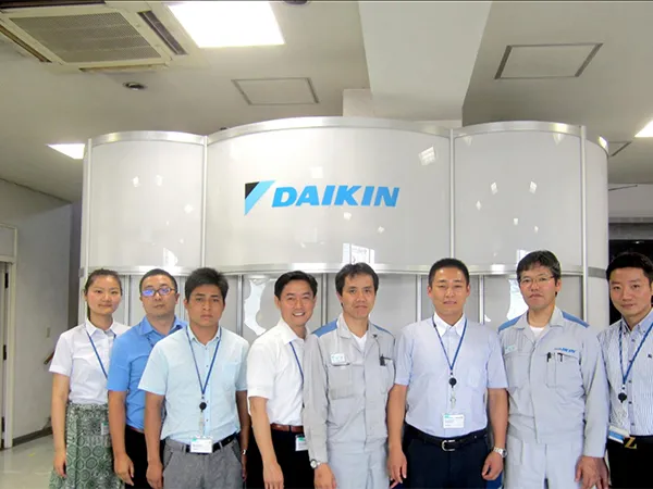 Daikin HQ (Osaka, Jepang) melakukan kunjungan fasilitas produksi