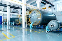 Pakar Terpercaya dalam Solusi Pelapisan dan Lining Fluoropolimer